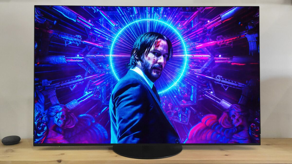 Review Panasonic LZ2000 OLED: la Smart TV perfecta para cine que quiere competir con las QD-OLED